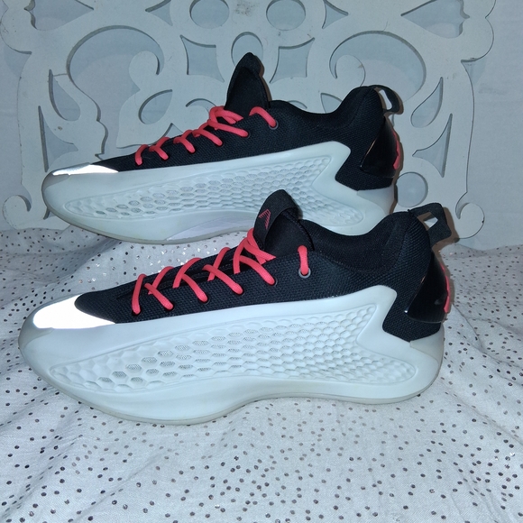 adidas Mens Anthony Edwards Sneakers with Red Laces and Black Upper - Picture 4 of 7